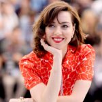 aubrey-plaza-confirms-pregnancy-with-first-child-after-personal-challenges-and-health-struggles