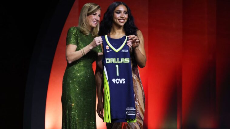 fudd-goes-no.-1,-reunites-with-bueckers-in-dallas