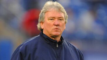 former-titans-assistant-coach-mcginnis-dies-at-74