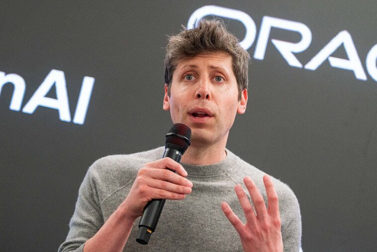 man-who-threw-a-molotov-cocktail-at-sam-altman’s-house-appears-to-leave-motive-in-substack