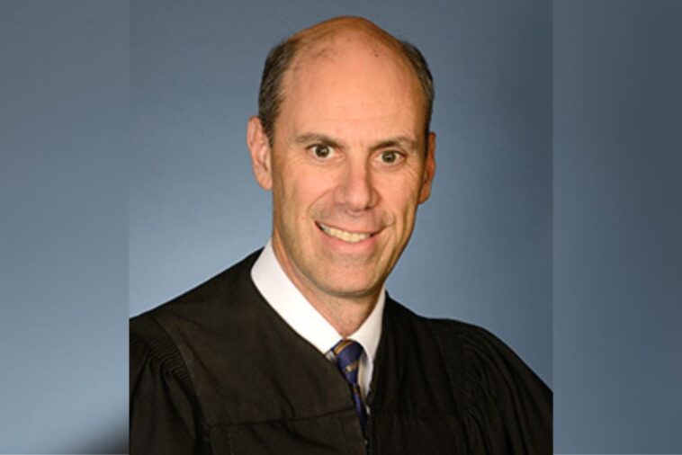 breaking:-appeals-court-orders-boasberg-to-end-his-“intrusive”-criminal-contempt-investigation-of-trump-related-to-alien-enemies-act