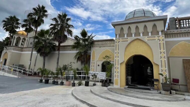 how-terror-linked-figures-built-a-us.-community-and-operated-in-plain-sight