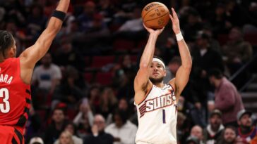 nba-experts’-picks-for-hornets-heat,-blazers-suns-and-first-round-matchups