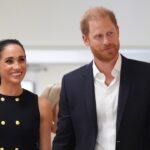 prince-harry-and-meghan-markle-ditch-first-class-seats,-experts-question-if-move-was-a-‘strategy’