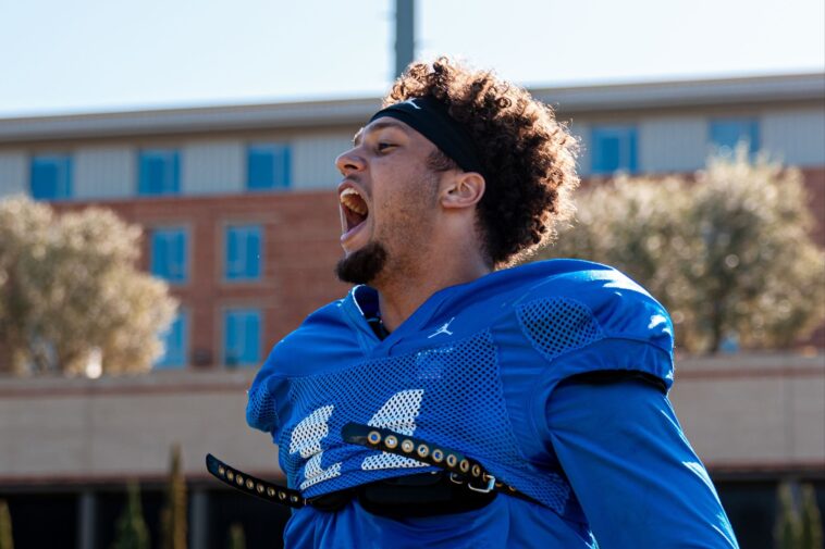 ucla-football-pushes-through-an-energy-dip-in-spring-practice