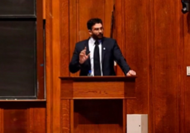 left-wing-influencer-hasan-piker-bashes-america-in-speech-at-yale-university-(video)