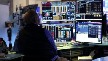 s&p-500-smashed-another-record-wednesday,-signaling-the-markets-believe-trump-that-the-iran-conflict-is-ending