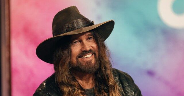 watch–billy-ray-cyrus-defends-trump:-leading-the-country-‘is-a-tough-job,’-‘i-pray-for-our-president’