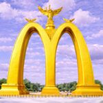 trump-proposes-triumphal-double-golden-arch-in-washington,-dc.