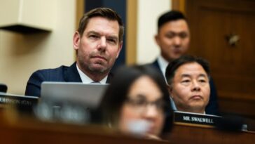 ex-rep.-eric-swalwell-facing-justice-department-investigation-over-sexual-assault-allegations
