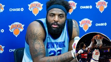 healthy-mitchell-robinson-ready-to-have-say-in-hawks-playoff-series-—-this-time-around