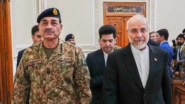 pakistan-sends-delegation-to-iran,-shuffling-us.-messages-for-peace-talks