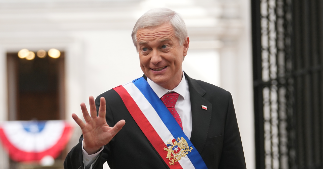 chile’s-jose-antonio-kast-begins-mass-deportation-flights-of-illegal-migrants