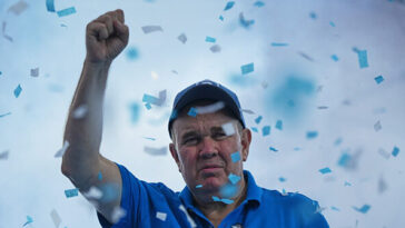 peru:-lawyers-demand-arrest-of-conservative-presidential-candidate-amid-election-uncertainty