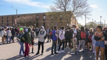 school-board-strikes-veterans-day-which-is-outrageous,-but-the-‘holiday’-they-kept-is-even-more-infuriating
