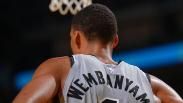 slams,-blocks-and-game-winners:-top-10-plays-from-wemby’s-record-setting-season