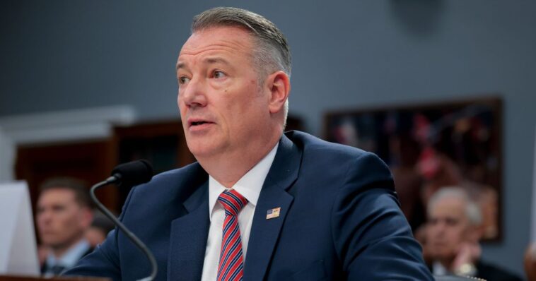 acting-ice-director-leaving-the-agency-for-the-private-sector