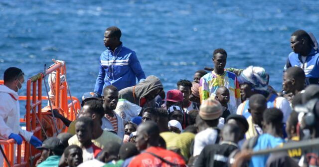 report:-spain-may-grant-amnesty-to-illegal-migrants-with-criminal-records