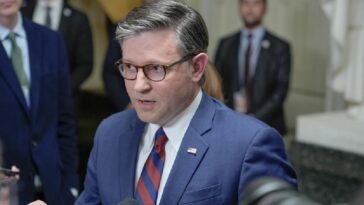 numerous-house-republicans-band-with-democrats-to-block-trump’s-desired-fisa-extension