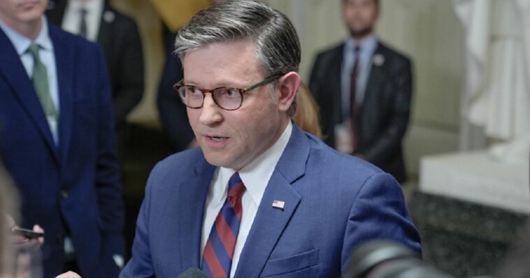 numerous-house-republicans-band-with-democrats-to-block-trump’s-desired-fisa-extension