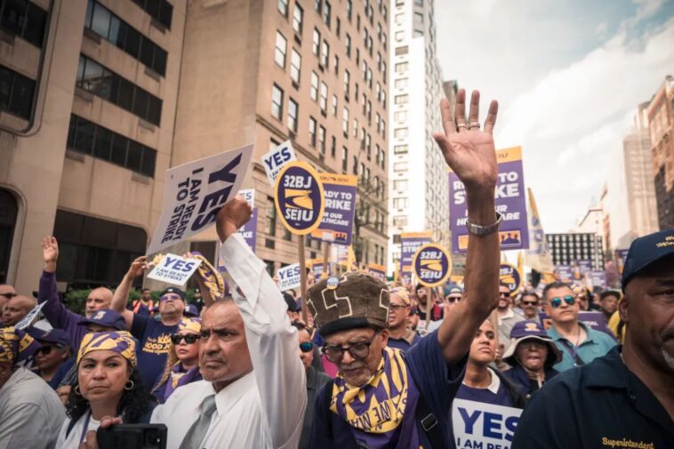 nyc-avoids-dreaded-doorman-strike-with-tentative-union-agreement