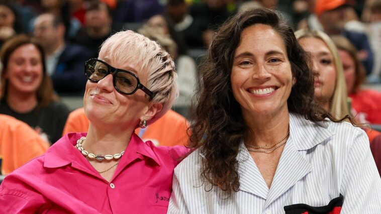 ex-uswnt-star-megan-rapinoe-and-wnba-great-sue-bird-announce-shocking-split-after-10-years