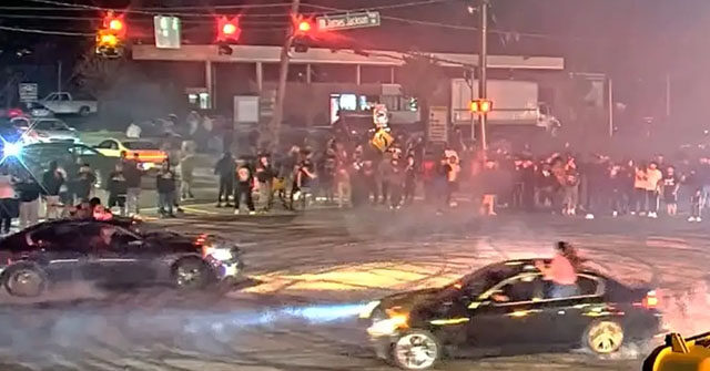 watch:-drivers-chased-down-and-arrested-in-wild-atlanta-street-takeover