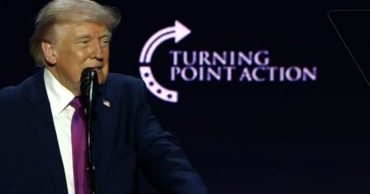 watch:-trump-promises-major-ufo-file-releases-‘very,-very-soon’-after-finding-‘many-interesting-documents’