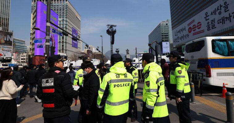 perfect-justice:-south-koreans-teach-us-punk-a-hard-lesson-–-6-months-hard-labor-for-disgusting-public-behavior