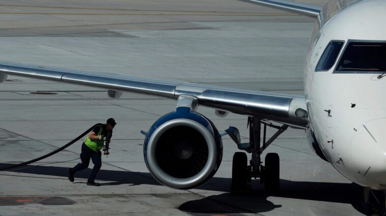 jet-fuel-crunch-looms:-europe-faces-flight-cuts-as-iran-war-drags-on