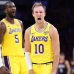 kennard,-james-team-to-upset-rockets-in-opener