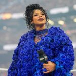 wwe-star-bianca-belair-announces-pregnancy-at-wrestlemania-42