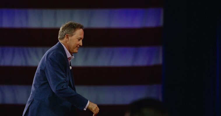 texas-ag-paxton-launches-probe-into-lululemon-for-allegedly-exposing-customers-to-harmful-chemicals-in-clothing