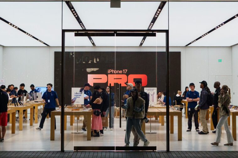 retail-apocalypse-hits-san-diego-as-huge-player-quits-city-over-‘declining-conditions’-at-mall