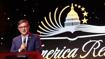 video-—-‘this-is-more-than-symbolism’:-weeklong-‘america-reads-the-bible’-event-commences-in-dc.