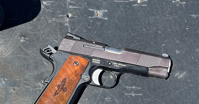 the-smith-and-wesson-1911pd-gunsite-edition-pistol