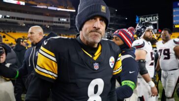 steelers-still-haven’t-heard-from-aaron-rodgers-as-nfl-draft-2026-looms