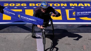 hug-wins-ninth-boston-marathon-wheelchair-title