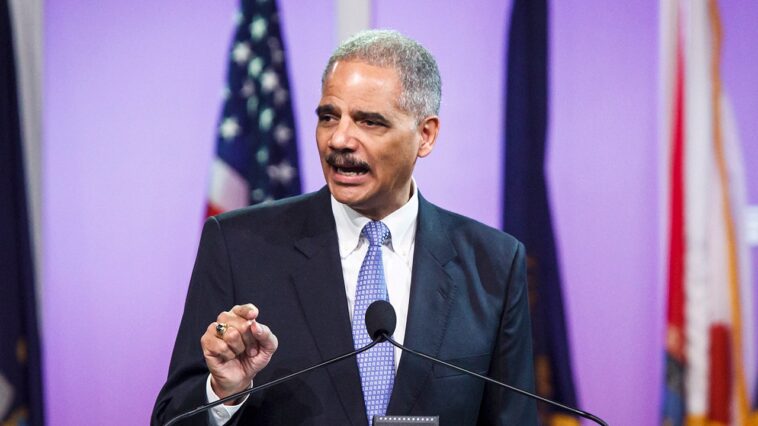 eric-holder-accuses-gop-of-‘stealing-seats’-while-defending-‘fair’-democratic-redistricting-push