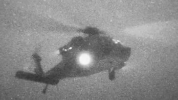 dramatic-video-shows-us-marines-rappelling-onto-ship-to-enforce-trump’s-iran-blockade