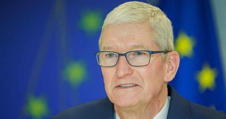 tim-cook-to-step-aside-as-apple-ceo-after-15-years-—-successor-already-confirmed