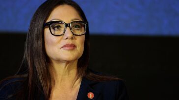 labor-secretary-lori-chavez-deremer-exits-after-misconduct-probe