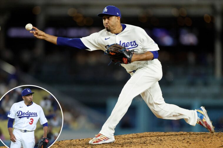 dodgers-edwin-diaz-to-go-on-il-with-‘loose-bodies’-in-his-right-elbow