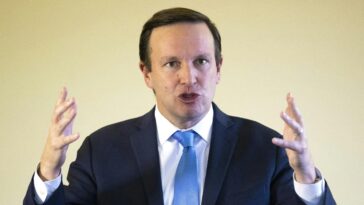 ‘resign,-traitor’:-chris-murphy-torched-after-shocking-post-celebrating-false-iranian-ship-success