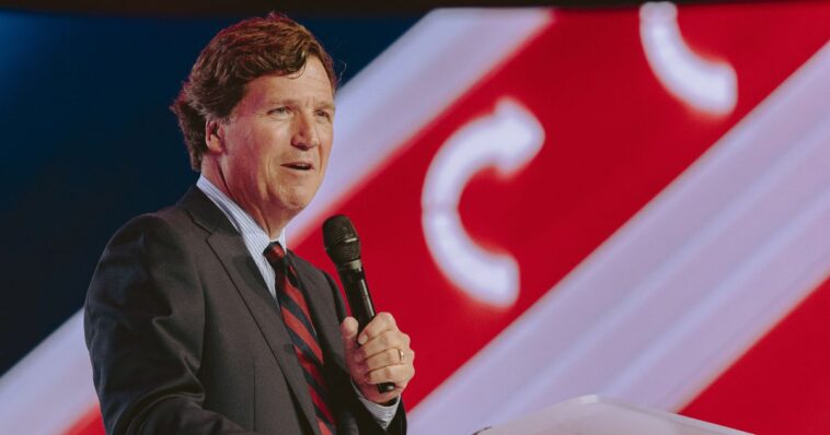 tucker-carlson-claims-his-2024-trump-support-‘tormented’-him:-‘i’m-sorry’