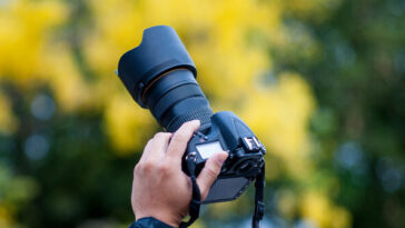 chinese-national-accused-of-photographing-sensitive-military-aircraft-at-us.-base