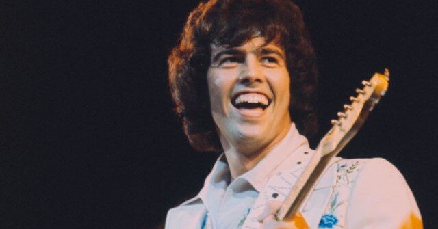 alan-osmond,-oldest-brother-in-‘the-osmonds,’-dead-at-76:-‘he-truly-was-a-saint’