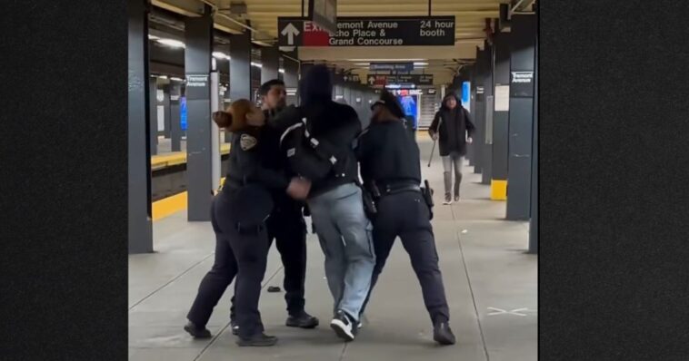 watch:-video-with-overweight-female-nypd-officer-trying-to-help-restrain-punk-shows-exactly-why-mamdani’s-nyc-is-doomed