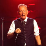 bruce-springsteen-shredded-by-hometown-paper-for-anti-trump-concert:-‘hypocritical-crap.-profiteering-over-legitimate-protest’