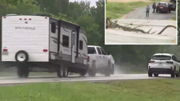 texas-flash-flood-threat-prompts-evacuations-throughout-state